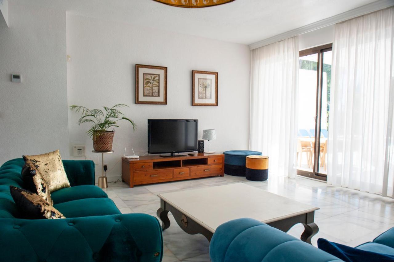 Villa Marina Marbella Esterno foto
